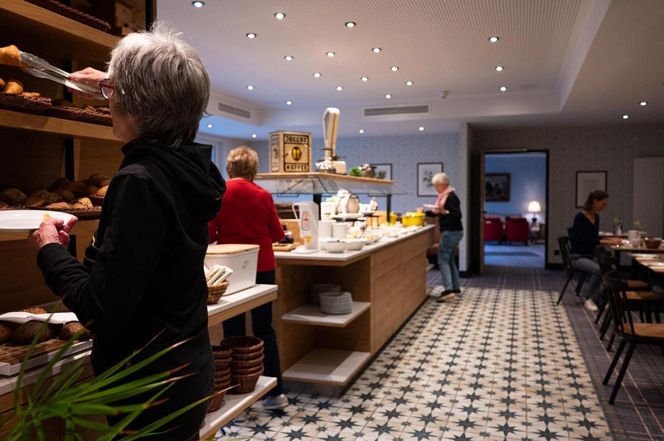 Naundrups Hof Hotell Ludinghausen Exteriör bild